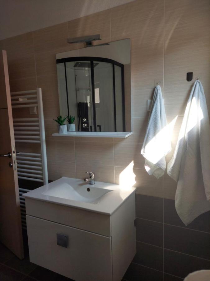 Apartments Stipe Biograd Na Moru Exterior photo